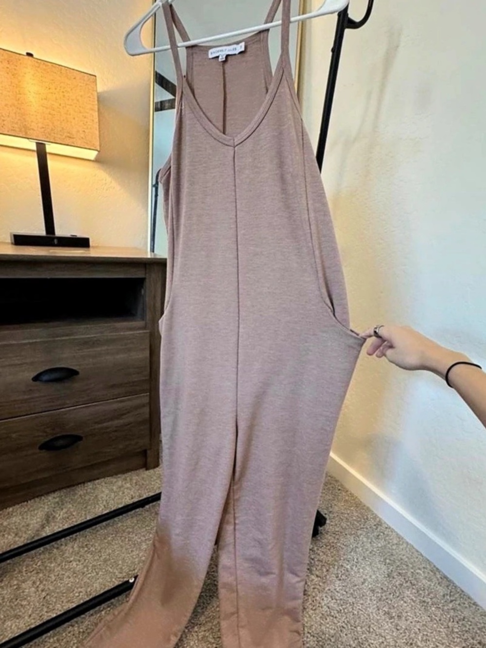 Sincerely Jules Sleeveless Jumpsuit in Brown Size Small Like New